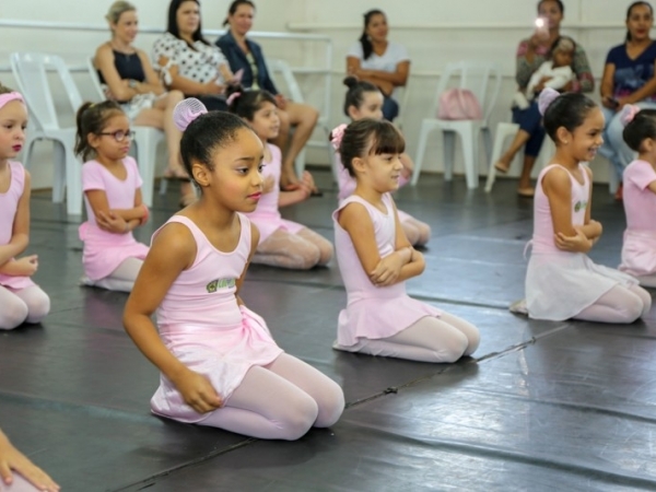 Prefeitura celebra Dia das Mães com atividades para todas as fases da maternidade (10).jpg