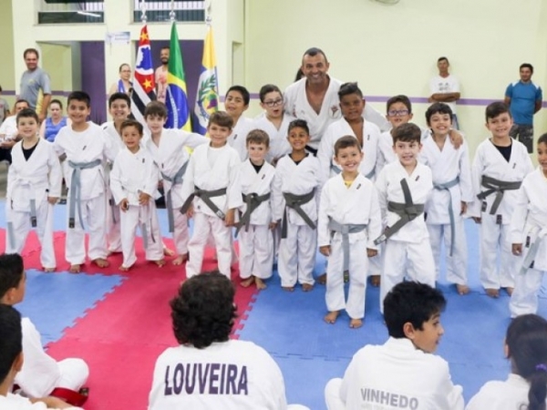 Graduação das artes marciais 10.jpg