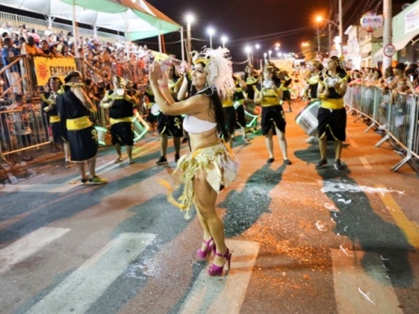 1ª NOITE DE CARNAVAL  70.jpg