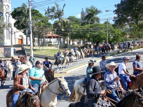 DESFILE DE CAVALEIROS 17.jpg