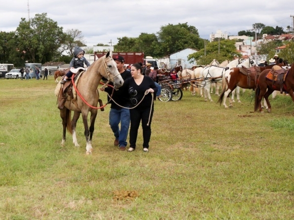 DESFILE DE CAVALEIROS 04.jpg