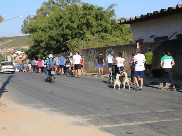 Caminhada Contra o Sedentarismo STO. ANTONIO 14.jpg