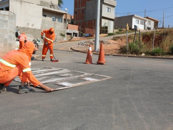 Demarcação viária Vila Conquista  08.jpg