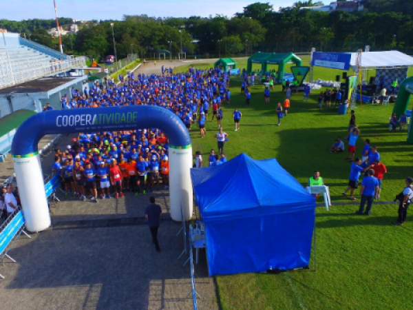 Corrida reúne cerca de 1.100 participantes e arrecada mais de 1 tonelada de alimentos 003.png