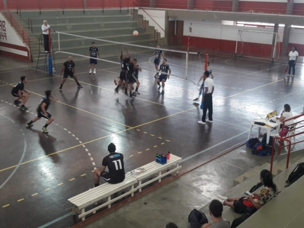 Finais do Campeonato Adulto de Vôlei acontecem no sábado (24)001.jpg