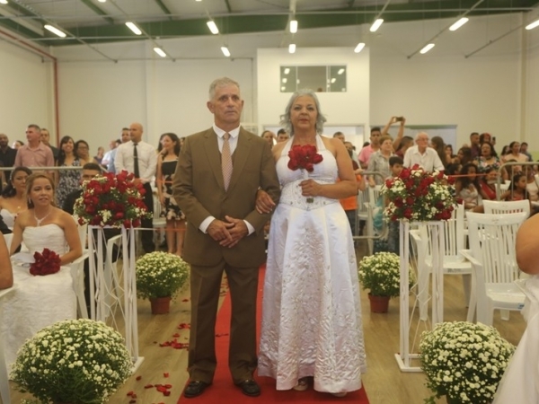 Salão de eventos da Cultura celebra Casamento Comunitário para 30 casais016.JPG