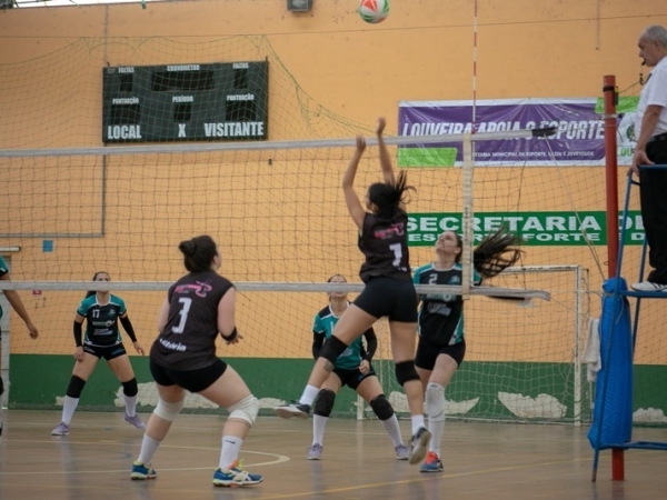 Geração 2 mil e Rezende são campeões do campeonato municipal de voleibol 023.jpg