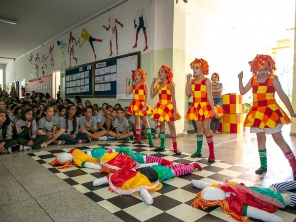 Secretaria Municipal de Educação realiza eventos da Prova Louveira e Projeto Ler e Escrever08.jpg