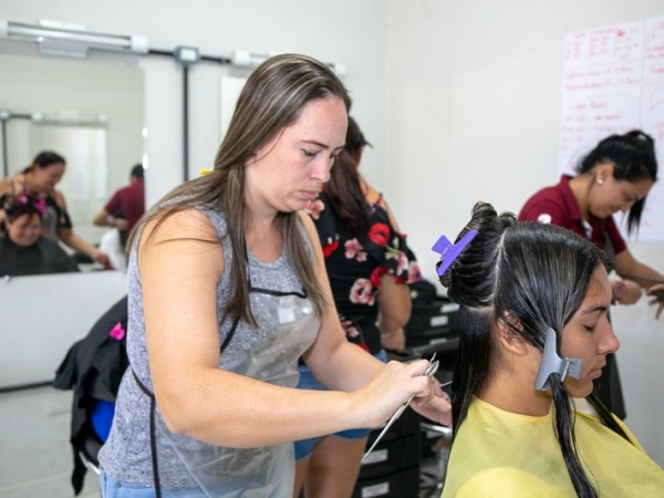 Núcleo de capacitação da prefeitura forma 90 alunos em 4 cursos04.jpg