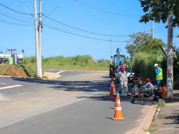 Obras no Santo Antônio reduzem o desperdício de água e trazem economia para a população07.jpg