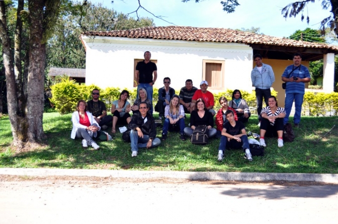 Alunos de Fotografia da Casa da Cultura registram as beleza de Louveira