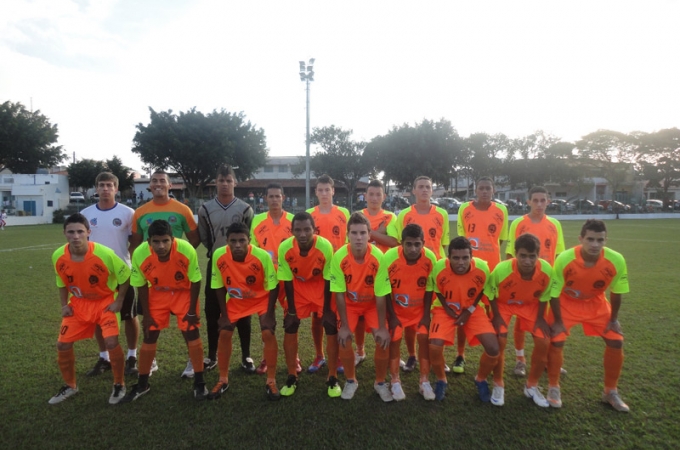 Futebol Louveirense é campeão em Cabreúva